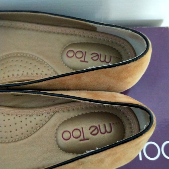 Size 5 Me Too Cap Toe Ballet Flats - Picture 3 of 4